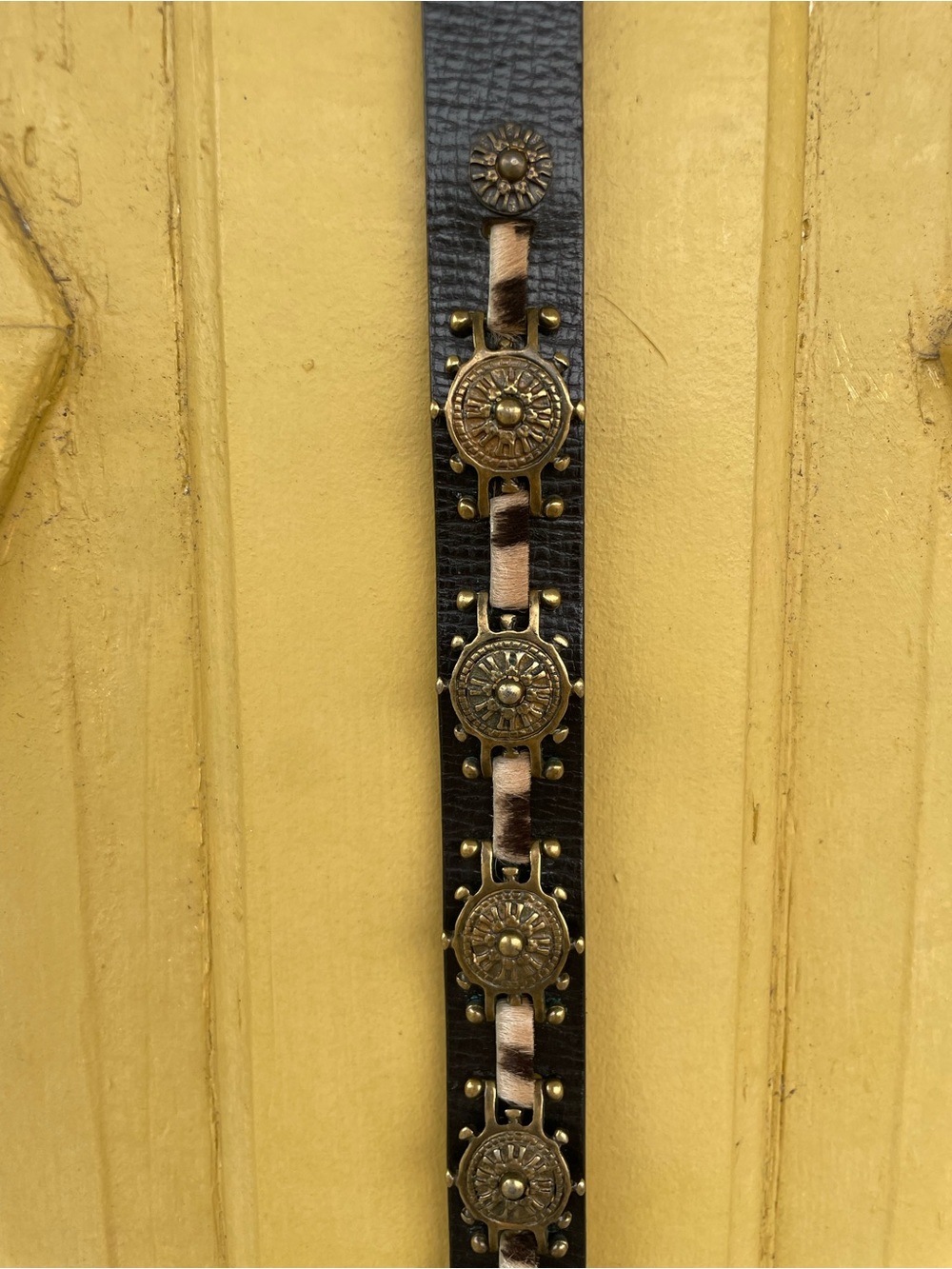 Vintage Linea Pelle Size S Black Italian Leather Western Concho Statement Belt - Picture 4 of 11